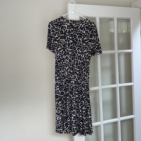 Leopard Print Wrap Dress Size 6 - Picture 3 of 3